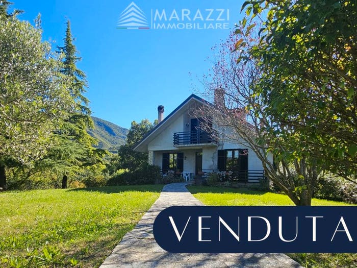 Casa con 6 locali in vendita in SP, Morfasso
