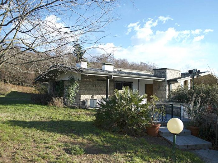 Casa con 6 locali in vendita in Via Campiani, Centro, Cellatica