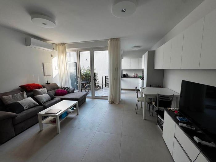 Appartamento bilocale in vendita in Via Marghera, Frua, Milano