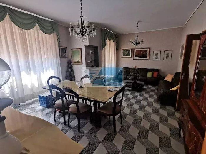 Appartamento con 6 locali in vendita in Via Torino n, Centro, Noto
