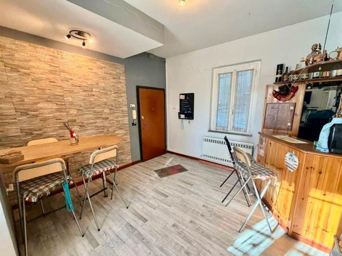 Casa con 6 locali in vendita in Via Ferdinando di Borbone, Roncaglia Borghetto, Piacenza