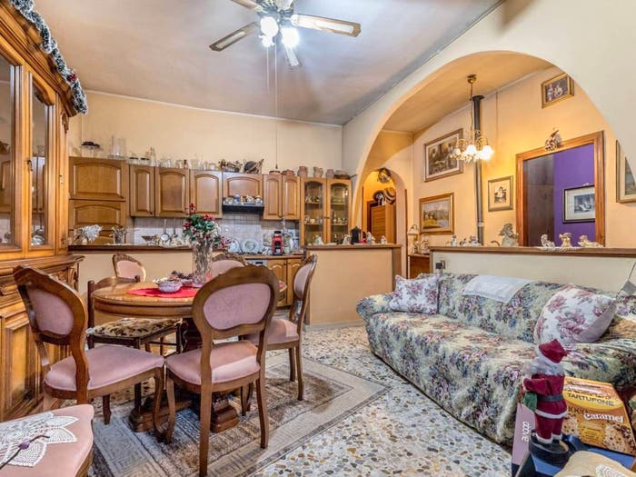 Appartamento con 6 locali in vendita in Viale John Fitzgerald Kennedy, Quartiere Europa, Latina
