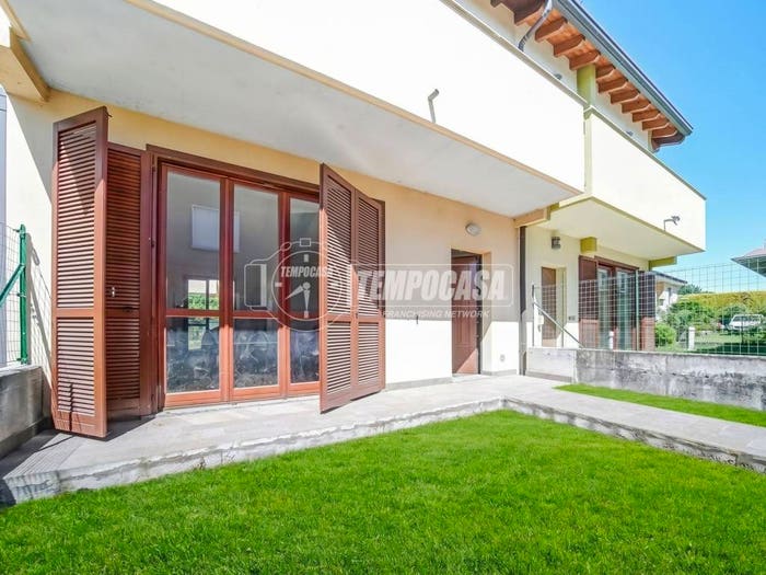 Casa quadrilocale in vendita in Via Antonio Gramsci, Villadosia, Casale Litta