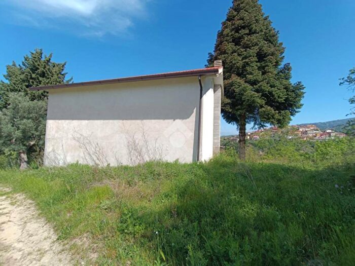 Casa quadrilocale in vendita in Contrada Parulli, Parulli, Castiglione Cosentino