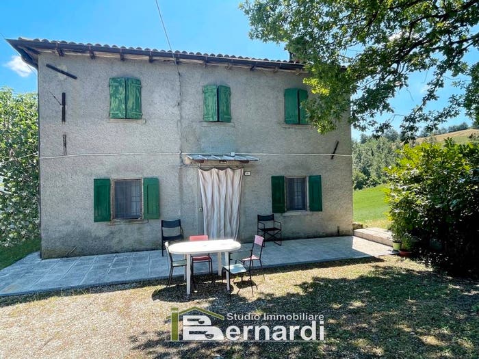 Casa con 5 locali in vendita in Via Casellina, Sestola