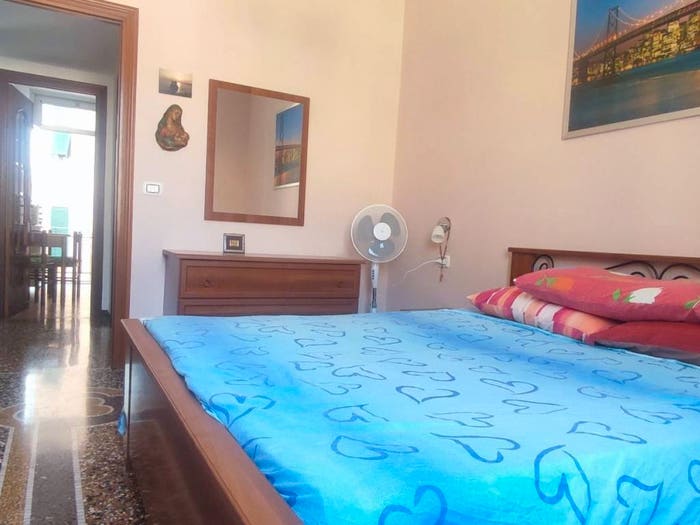 Appartamento trilocale in vendita in Via Marina di Robilant, San Fruttuoso, Genova