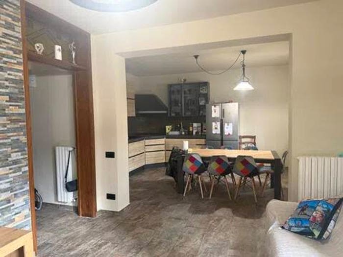 Appartamento con 6 locali in vendita in Via Del Vallone, Castelfiorentino
