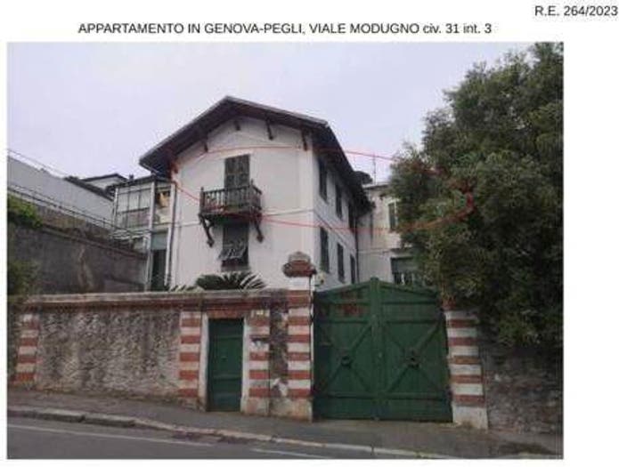 Appartamento trilocale in vendita in Viale Giorgio Modugno, Pegli, Genova