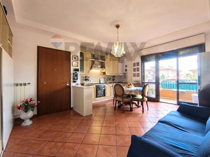 Appartamento bilocale in vendita in Via San Francesco D'Assisi, Centro, Castano Primo