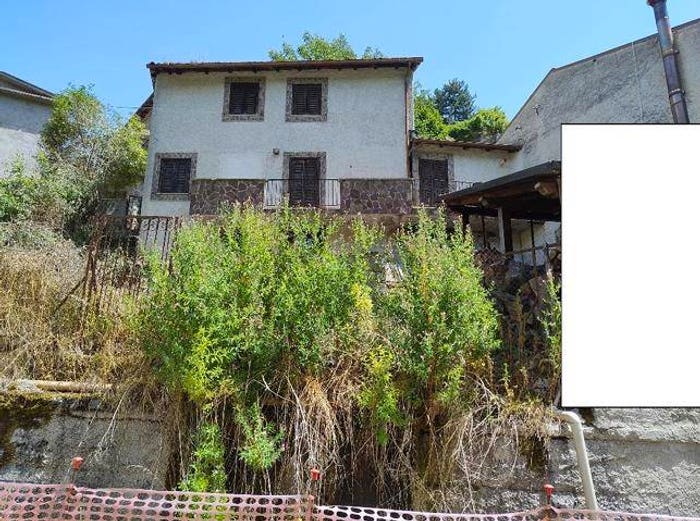Appartamento con 6 locali in vendita in Via Molino, Centro, Castellafiume