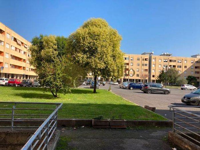 Appartamento trilocale in vendita in Via Lione, Inghilterra Zona, Aprilia