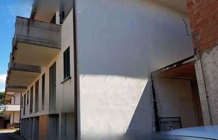 Appartamento quadrilocale in vendita in Via Fosco Occhibelli, Cintolese, Monsummano Terme