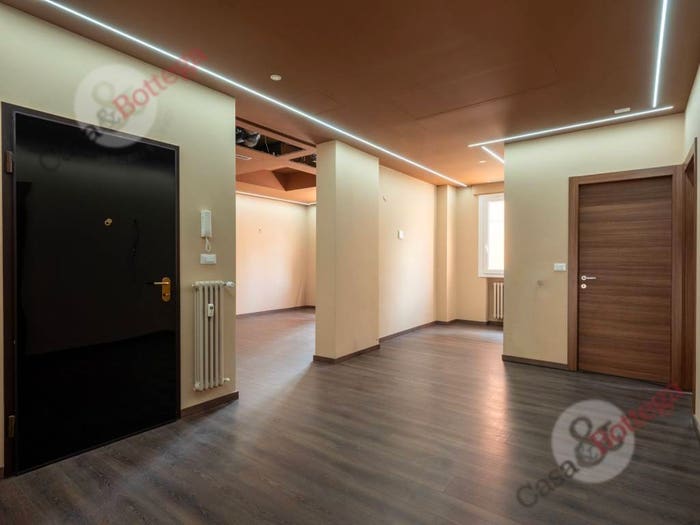Appartamento con 5 locali in vendita in Centro Urbano, Cesena