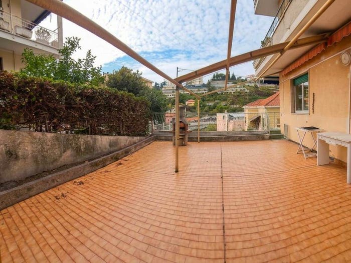 Appartamento trilocale in vendita in Corso degli Inglesi, Sanremo