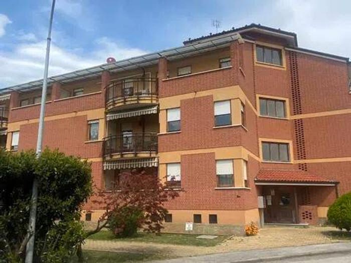 Appartamento quadrilocale in vendita in Via Selene, Centro, Carrù