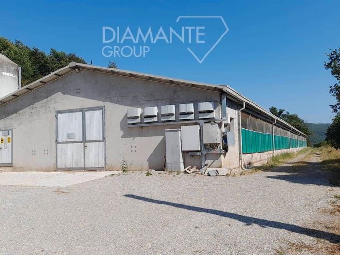 Casa con 6 locali in vendita in Centro, Rapolano Terme