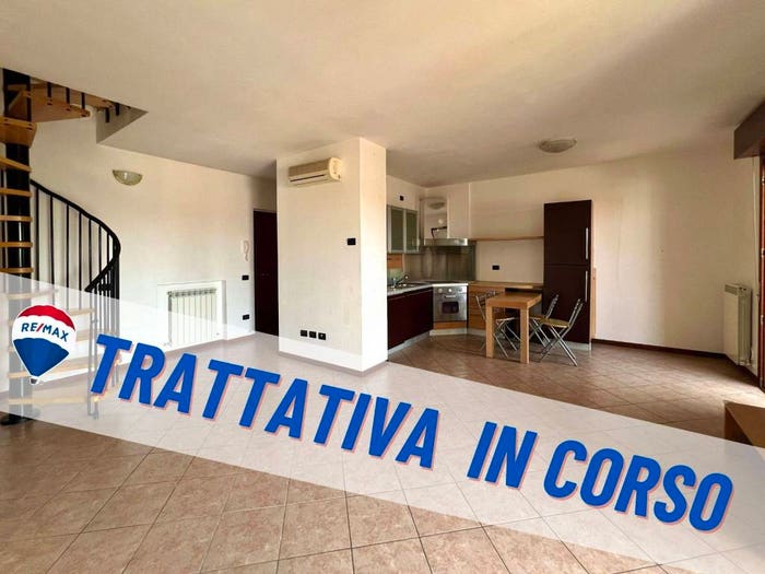 Appartamento con 5 locali in vendita in Centro, Castelvetro Piacentino