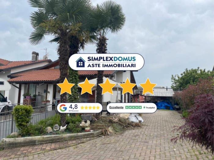 Casa con 6 locali in vendita in Via Fratelli Cairoli, Gaglianico
