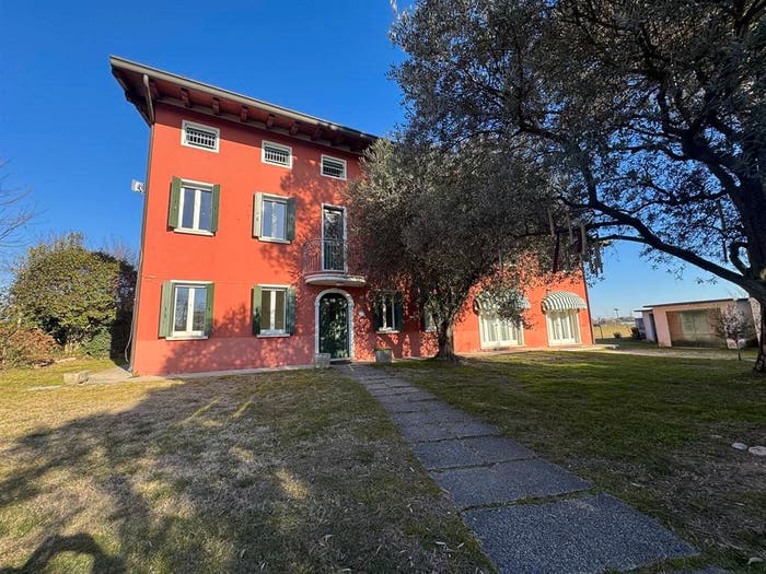 Casa con 6 locali in vendita in San Quirino