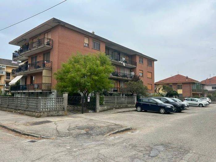Appartamento trilocale in vendita in Via Scalenghe, Centro, Volvera