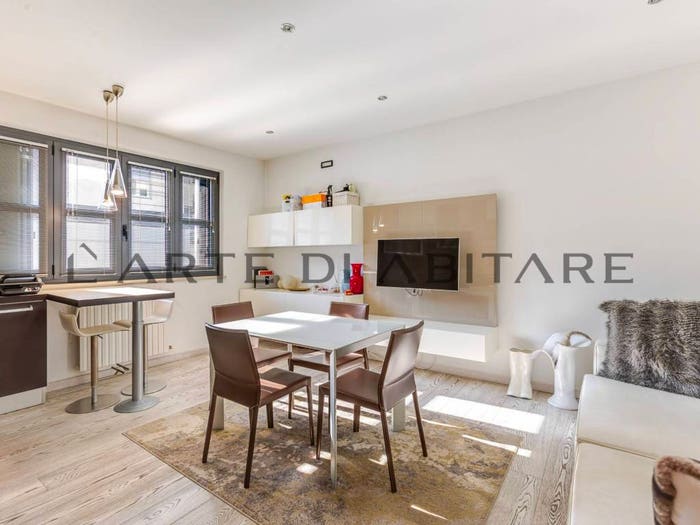 Appartamento trilocale in vendita in Via Aurelio Saffi, San Zeno, Verona