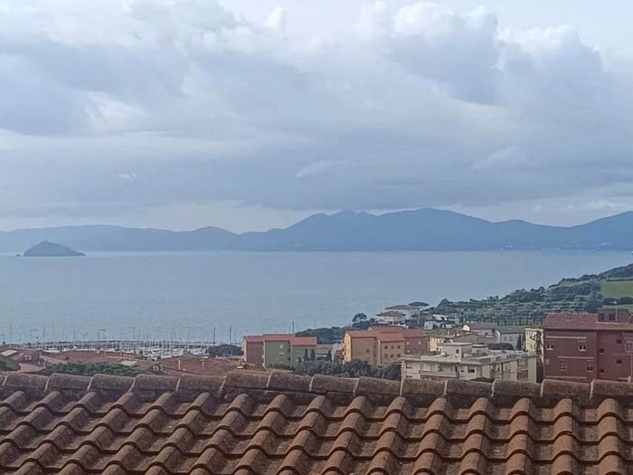 Appartamento trilocale in vendita in Piombino