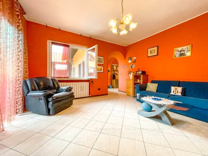 Casa con 5 locali in vendita in vicolo rinaldi n, Cavaglio d'Agogna