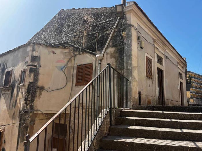 Casa con 6 locali in vendita in Corso Vittorio Emanuele, Modica Alta, Modica