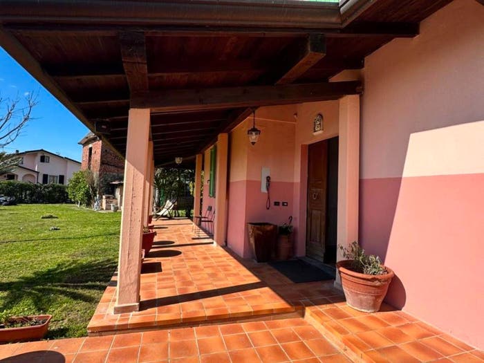 Casa con 6 locali in vendita in Casano Dogana Isola, Luni