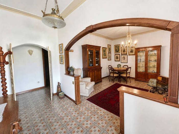 Appartamento con 5 locali in vendita in Via dei Lippi Bassi, Nave, Lucca