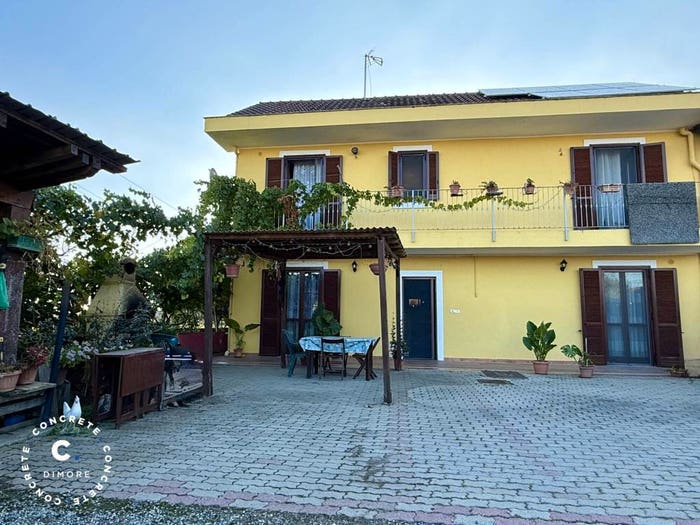 Casa con 5 locali in vendita in Borgo Terrazze, Terrazze, Villanova d'Asti