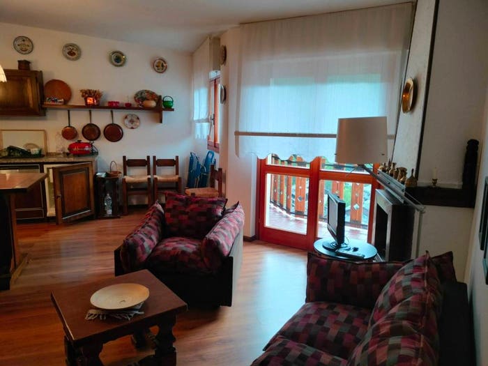 Appartamento trilocale in vendita in Via Europa, Aprica