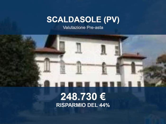 Casa con 6 locali in vendita in Via Piave, Centro, Scaldasole