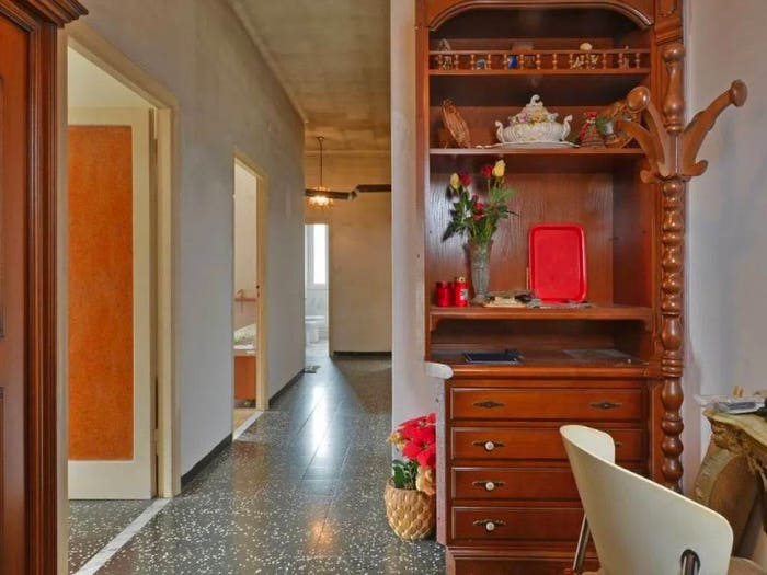 Appartamento trilocale in vendita in Vico Beniamino, Laigueglia