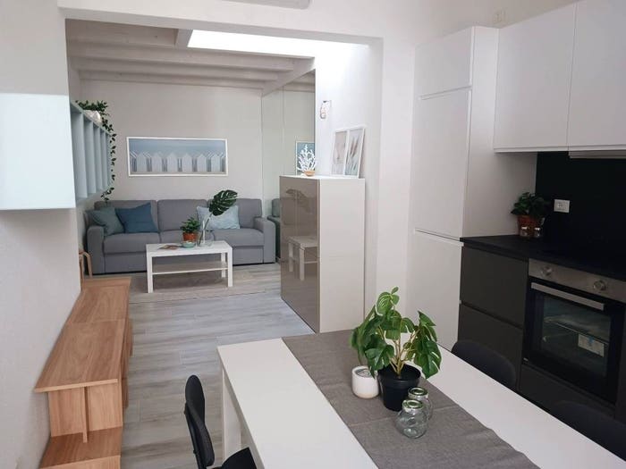 Appartamento trilocale in vendita in Via Vittorio Emanuele, Centro, Moneglia