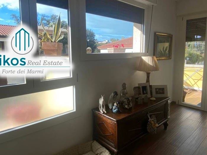 Appartamento con 6 locali in vendita in Via Magliano, Marina di Massa Centro, Massa