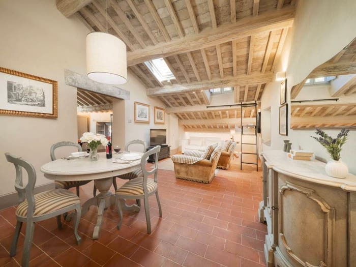 Casa trilocale in vendita in Centro, Cortona