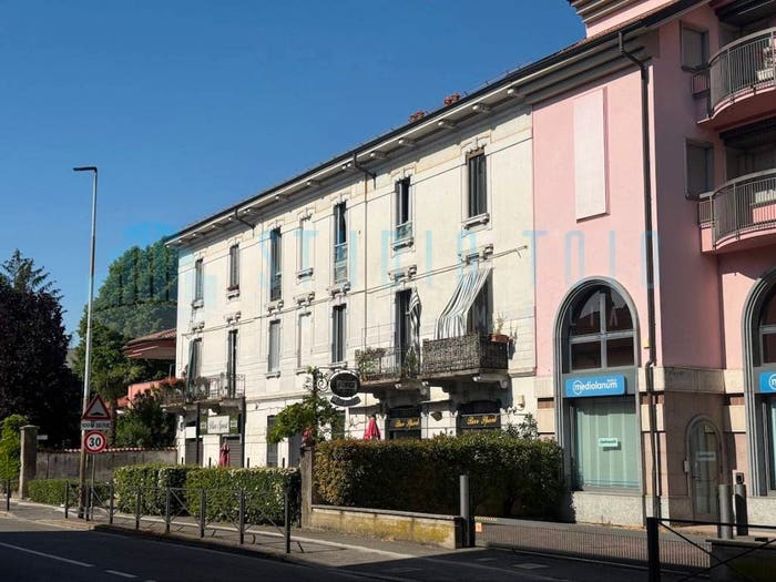 Appartamento trilocale in vendita in Via Quintino di Vona, Centro, Cassano d'Adda