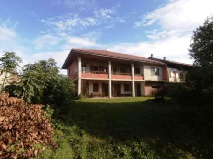 Casa con 5 locali in vendita in Via Castagneri, Vauda Canavese Superiore, Vauda Canavese