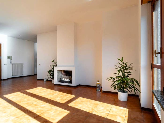 Appartamento trilocale in vendita in Viale Cesare Battisti, Viale Roma, Foligno