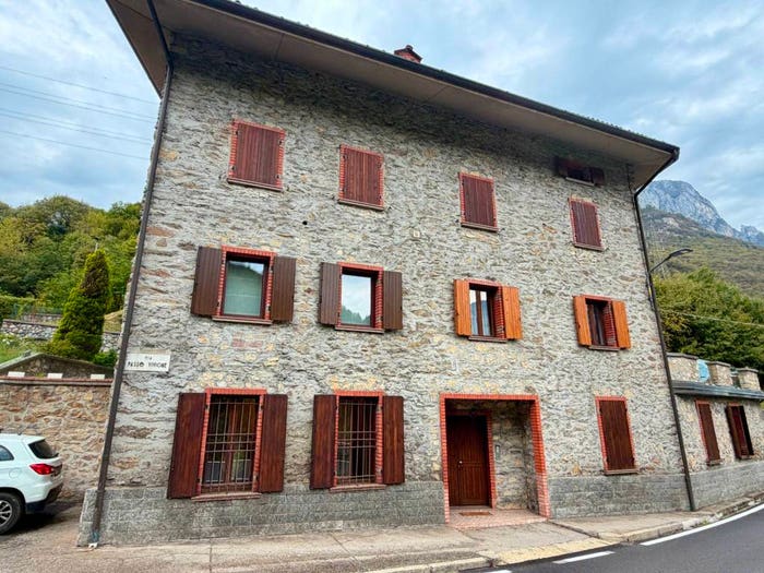 Appartamento trilocale in vendita in Via Passo Vivione, Centro, Darfo Boario Terme