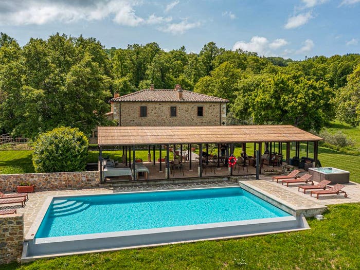 Casa con 6 locali in vendita in Castiglione d'Orcia