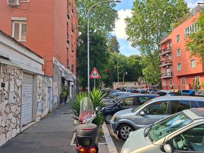 Appartamento trilocale in vendita in Via di Donna Olimpia, Monteverde Nuovo, Roma