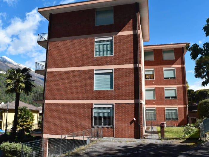 Casa con 6 locali in vendita in Via Cuserina, Centro, Cannobio
