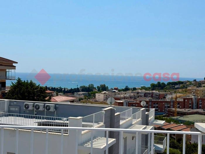 Casa trilocale in vendita in Via Cuostile, Gaeta