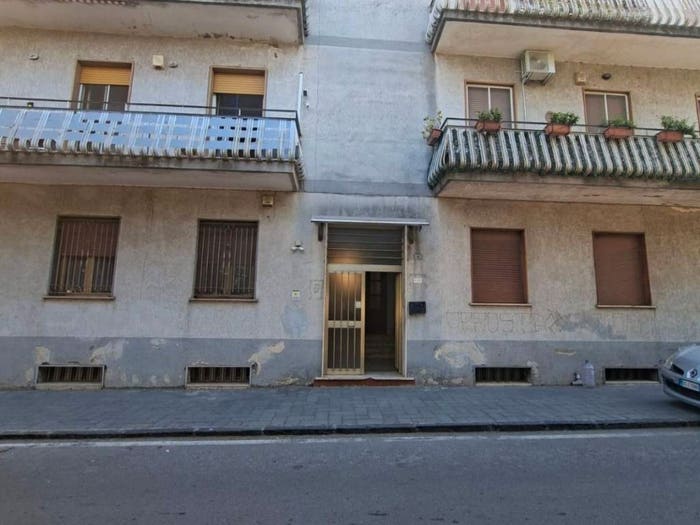 Appartamento bilocale in vendita in Piazza Don Enrico Smaldone, Centro, Angri