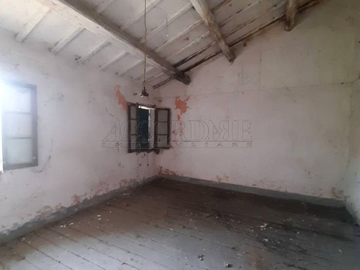 Casa con 6 locali in vendita in Via Roma, Centro, Campodoro