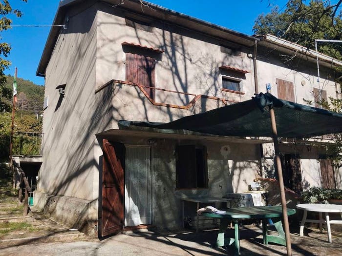 Casa trilocale in vendita in Via della Resistenza, Zona Collinare Palatina, Montignoso