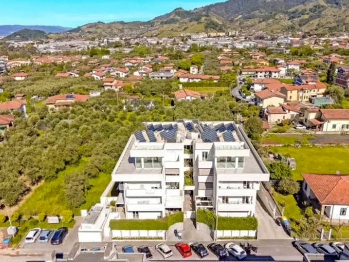Appartamento bilocale in vendita in Via Benedetto Croce, Centro, Massa