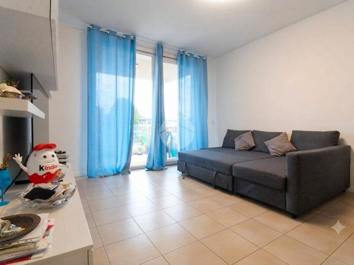 Appartamento trilocale in vendita in via Montepelato, Monticelli Terme, Montechiarugolo
